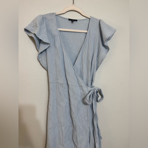 Drew x Anthropologie Maggie Cotton Gauze Flutter Sleeve Wrap Dress - Picture 2 of 6